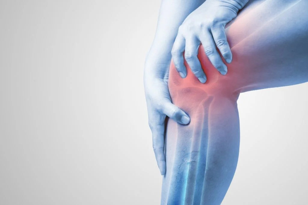 Read more about the article Orthopaedic Problems in Winter: Common Problems & Prevention Tips